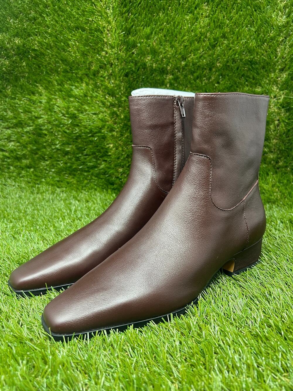Steve Madden Women's 7.5M Dusty Block-Heel Brown Booties